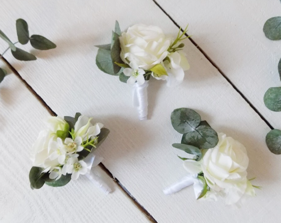 Cocarda flori artificiale PFC11