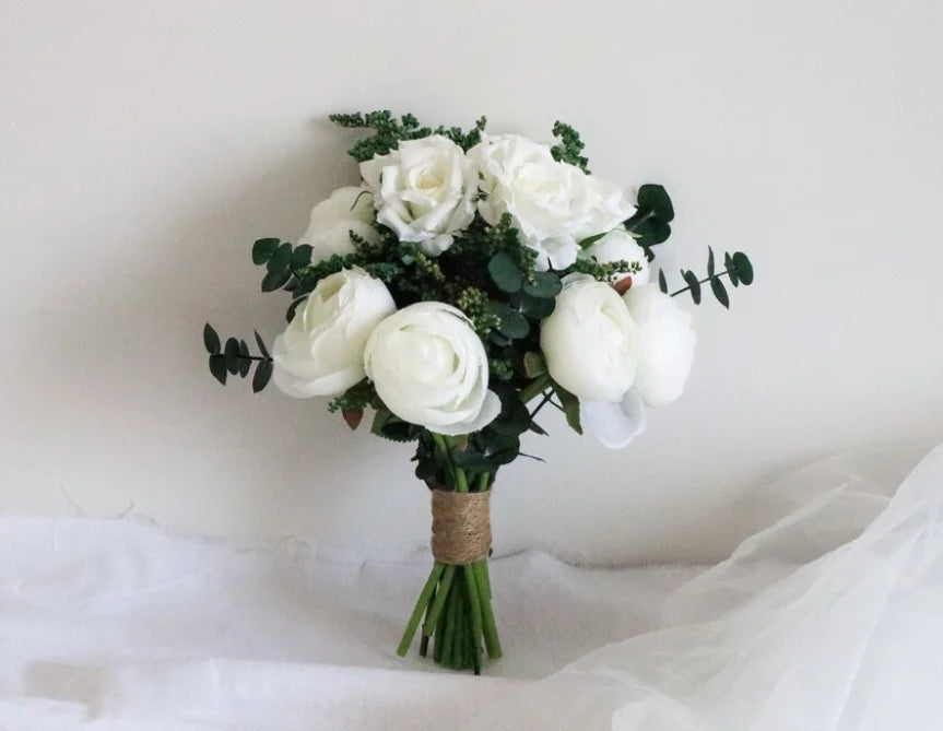 Buchet de mireasa cu ranunculus