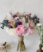 Buchet mireasa mix de trandafiri