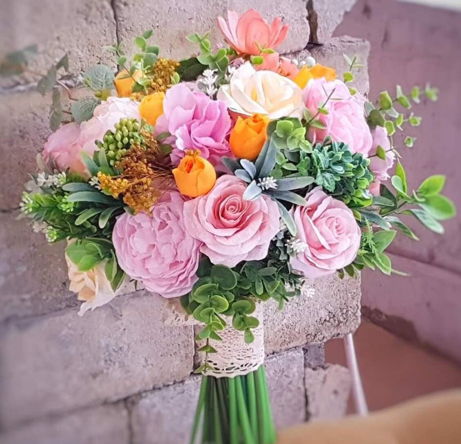 Buchet nasa cu portocaliu