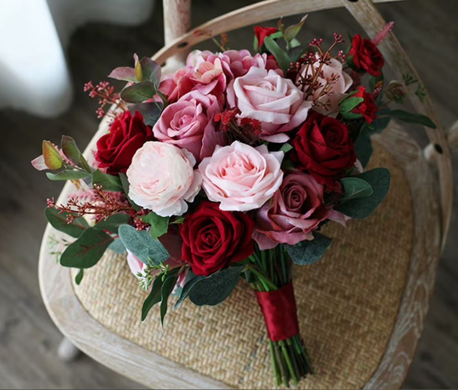 Buchet de nasa Roz Rosu